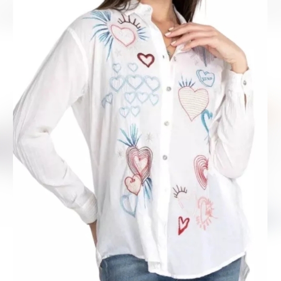 Johnny Was Tops - Johnny Was workshop oversize Love Amour shirt embroidered hearts size S